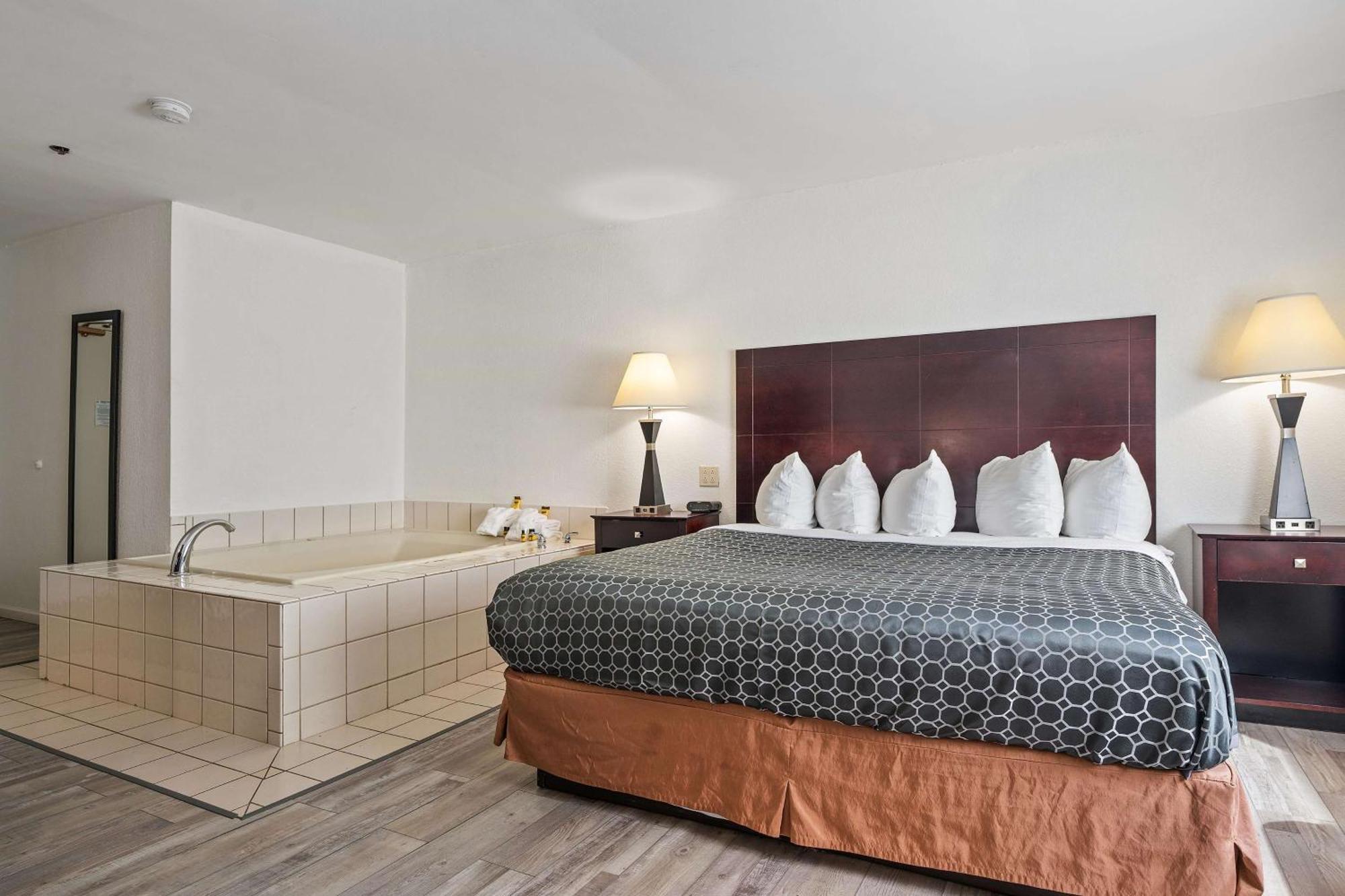 Best Western Oakbrook Inn Oakbrook Terrace Εξωτερικό φωτογραφία